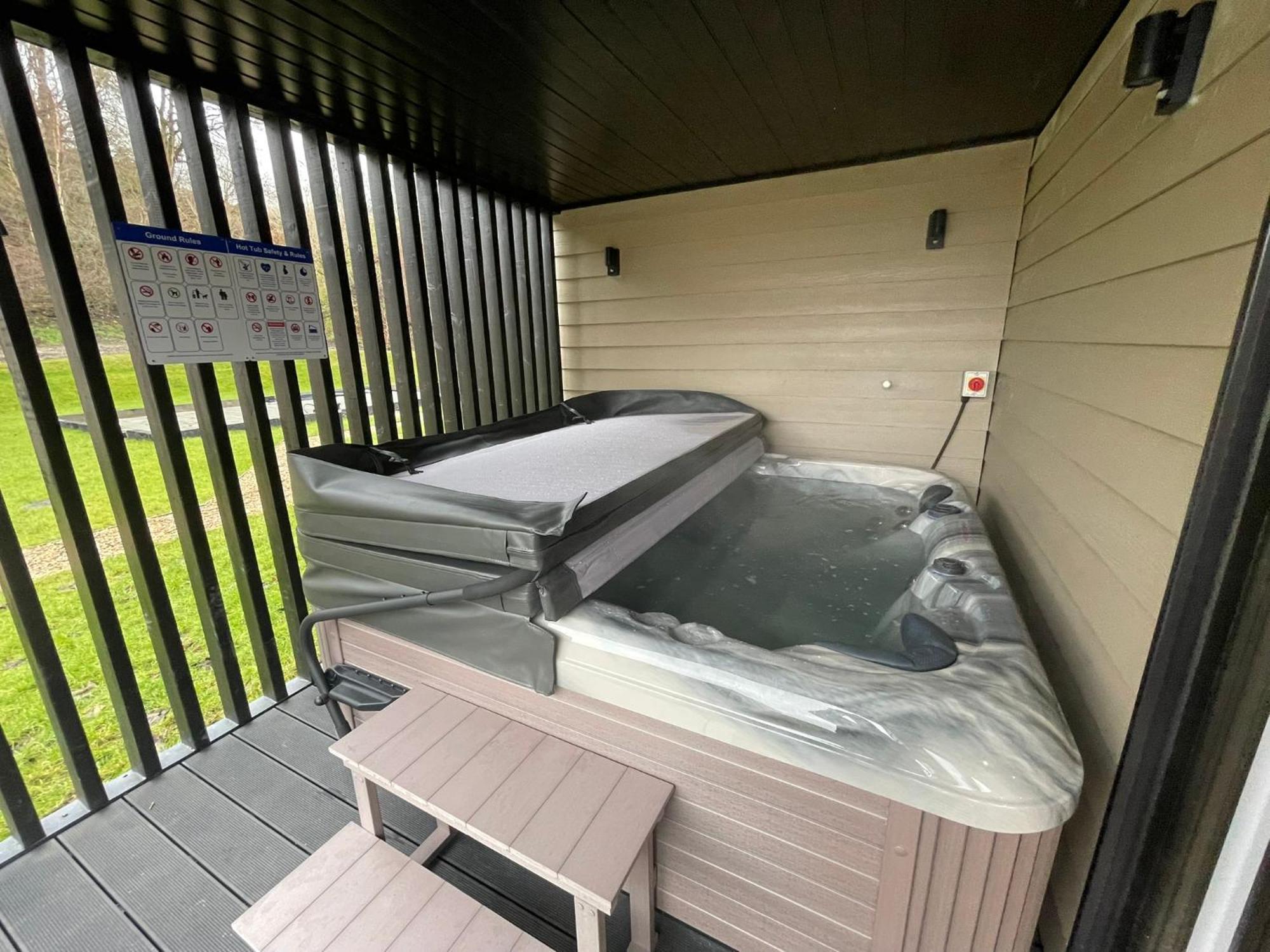 River Logie Lodges Westfield  エクステリア 写真